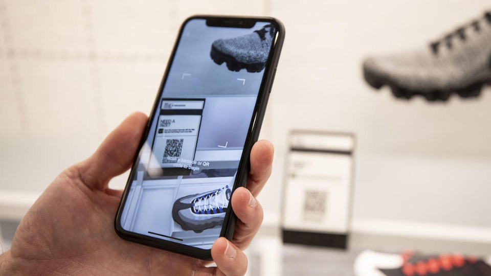 DTC QR Codes used by Nike to improve in-store experience