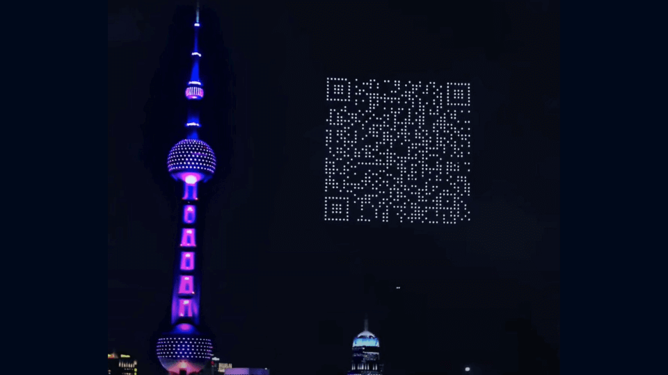 Drones formed a QR Code in the sky in Shanghai